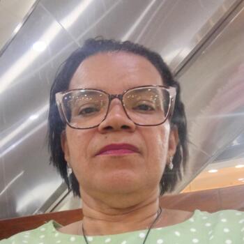 Babá em Salvador: Maria