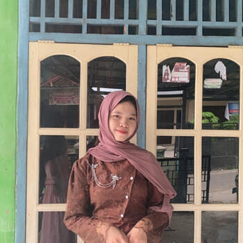 Babysitter in Cilegon: Indah