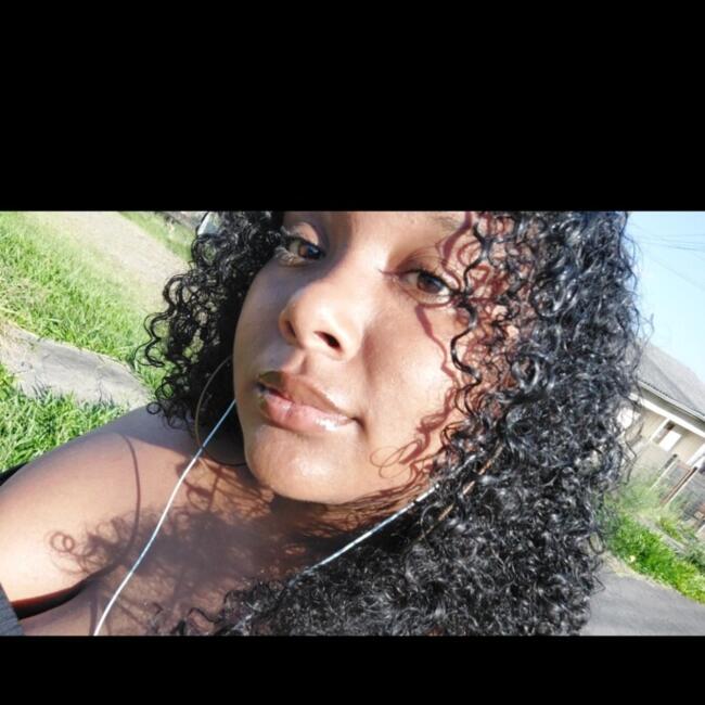 Babá em Viamão: Brenda