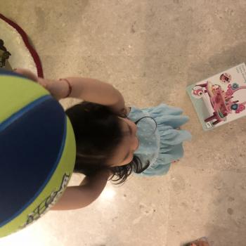 Babysitting job in Singapore: babysitting job Jayne