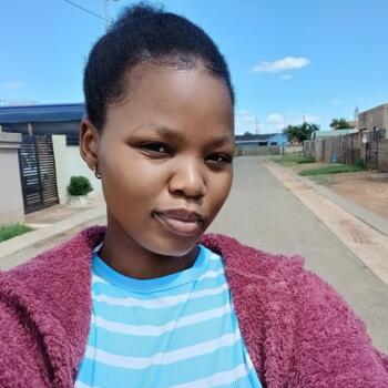 Nanny Vosloorus: Malefu