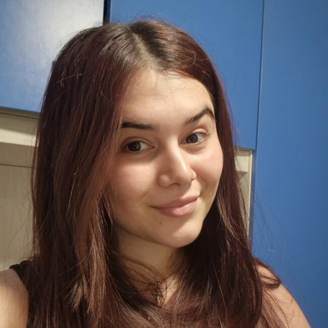 Babysitter in Nettuno: Martina