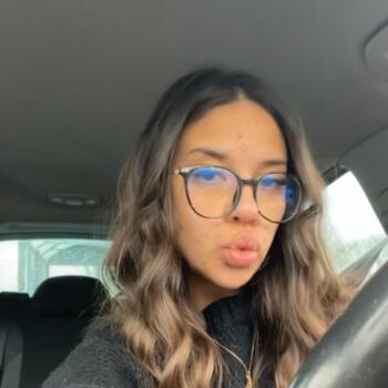 Babysitter Lucan: Violeta