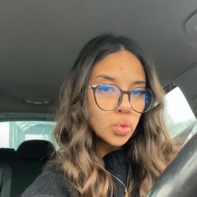 Babysitter in Lucan: Violeta