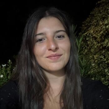 Babysitter in Toulouse: Inès