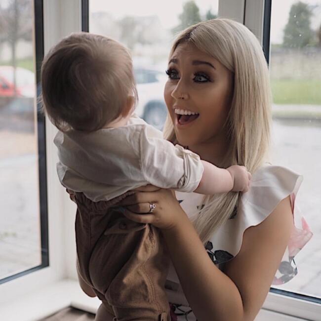 Babysitter in Naas: Caitlin