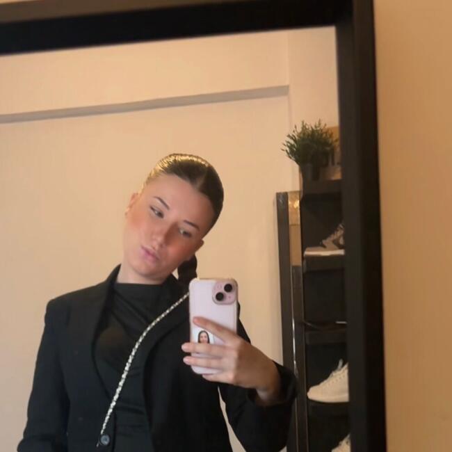 Babysitter in Errenteria (Comunidad Autónoma del País Vasco): Claudia