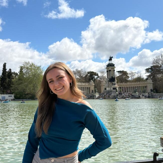 Babysitter in Seville: Marta