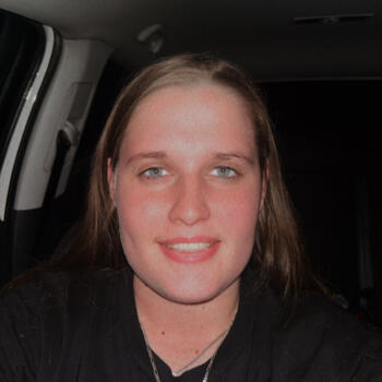 Babysitter Saint-Paul-Trois-Châteaux: Andrea