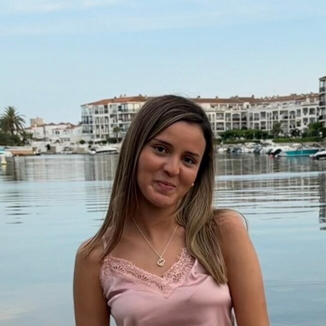 Niñera en Girona: Marwa