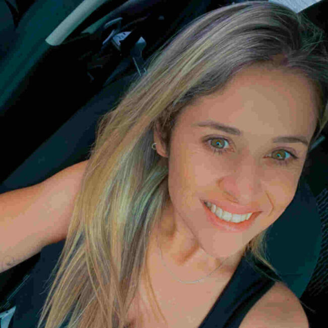 Babysitter in Curitiba: Priscila