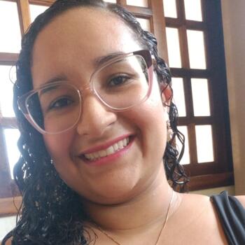 Babysitter Taubaté: Beatriz