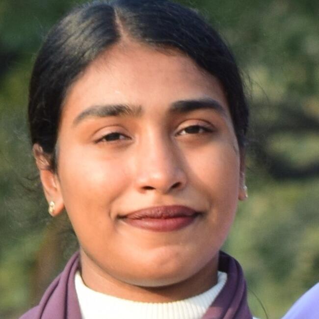 Babysitter in Porto: Fathima sherin