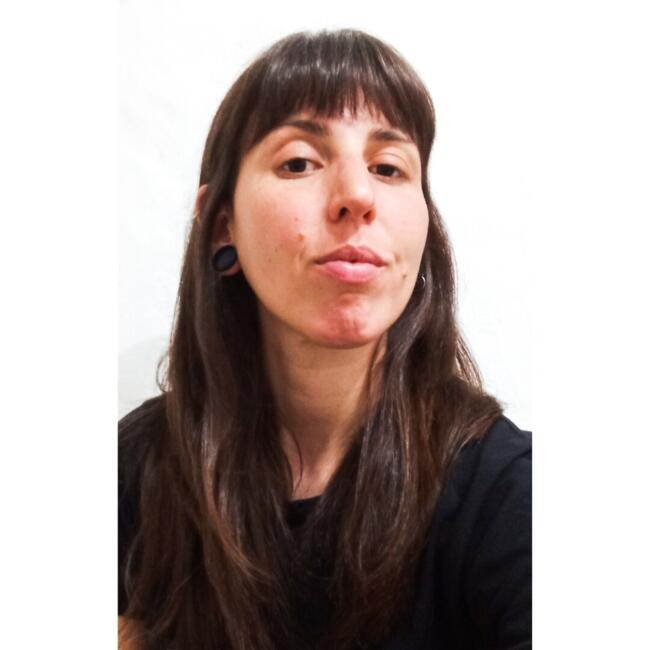 Babysitter in Lanús: Milena