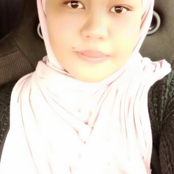 Babysitters in Kota Bharu: Azlina