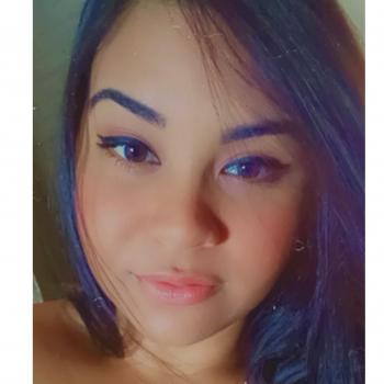 Babysitter in Contagem: Karoline