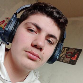 Baby-sitter Villers-Saint-Paul: Yann