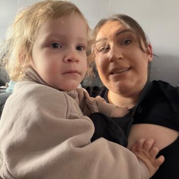 Babysitting job in Etobicoke: babysitting job Shelbie