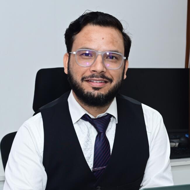 Babysitting job in Delhi: Jitendra