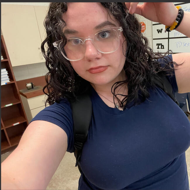 Babysitter in Orange Park: Kayla