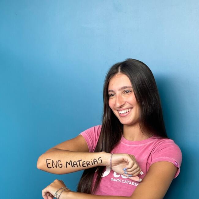 Babysitter in Blumenau: Emanuela