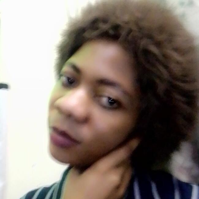 Babysitter in Sharjah city: Zalik