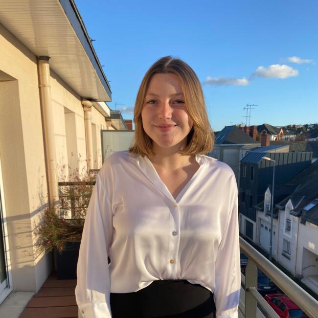 Babysitter in Byron Bay: Apolline