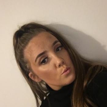 Babysitter Arklow: Amy
