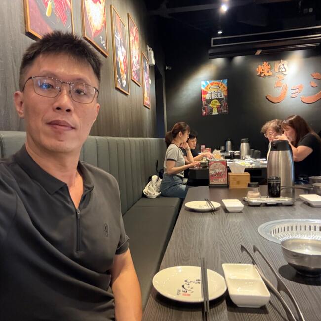 Babysitting job in Kaohsiung City: 千峻