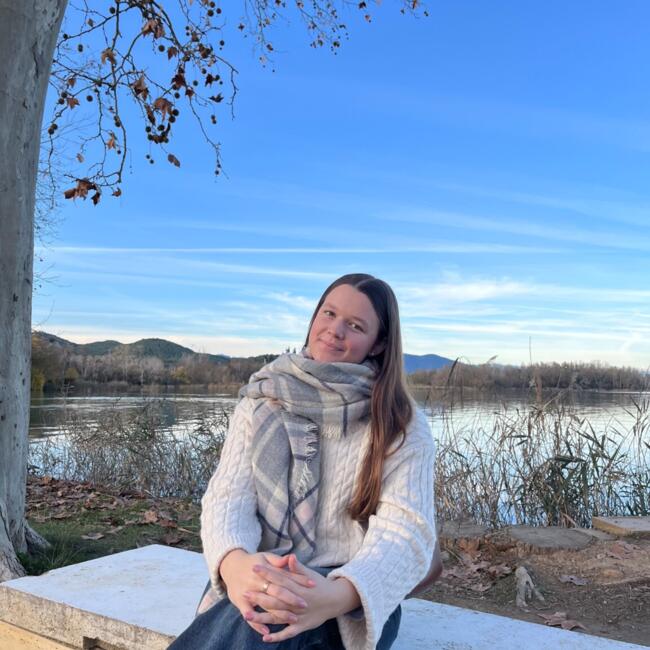 Babysitter in Girona: Noelia Grace