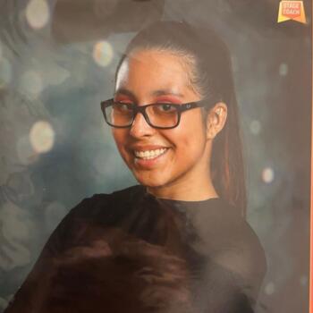 Babysitter in London: Ana