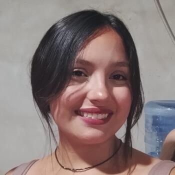 Niñera en San Juan Bautista: Evelyn Milagros