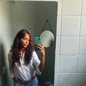Babysitter in Belo Horizonte: Iara