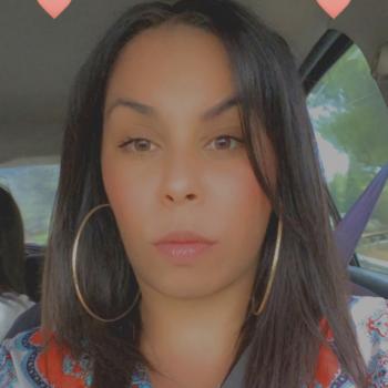 Baby-sitter in Nice: Mira