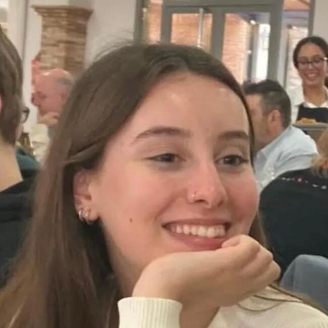 Babysitter in Burjassot: Irene