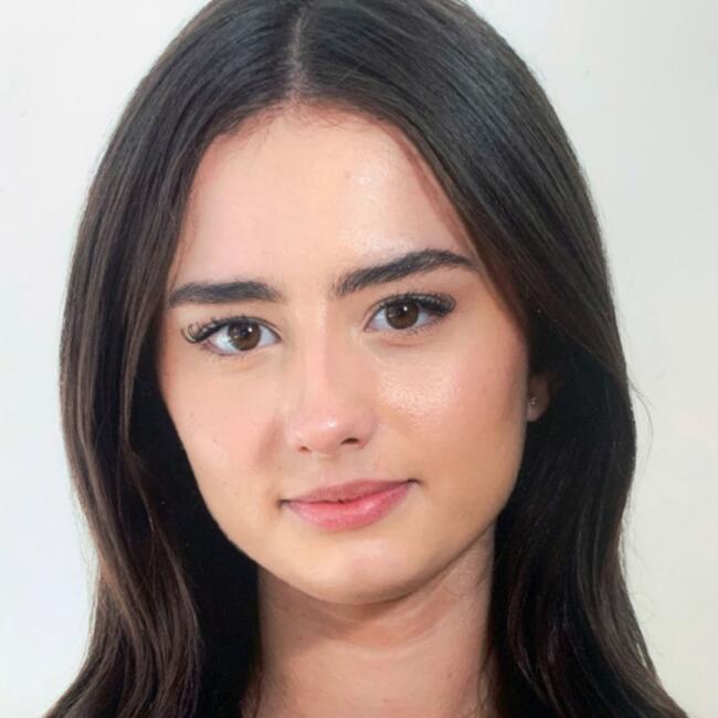 Nounou à Roanne: Camélia