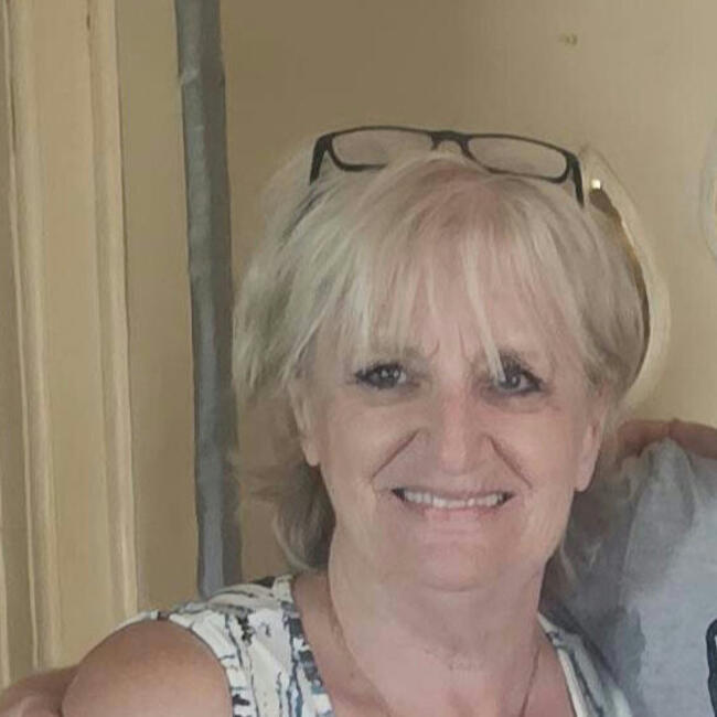 Babysitter in Chatham: Carol