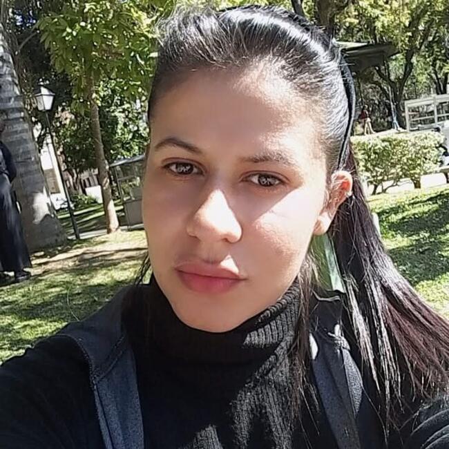 Babysitter in Petrópolis: Ingrid Gabriela