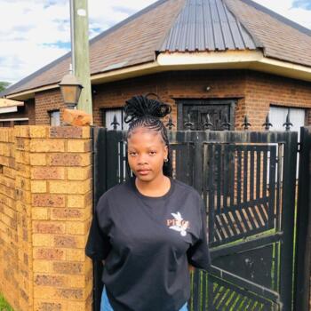 Babysitter Katlehong: Judy