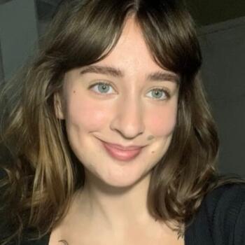 Babysitter in Woluwe-Saint-Lambert: Camilla