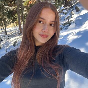Babysitter in Eygalières: Imane