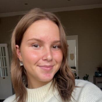 Baby-sitter in Newcastle: Charlotte