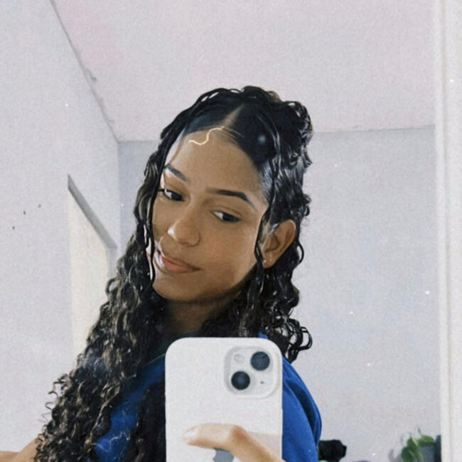 Babysitter in Cuiabá: Haline