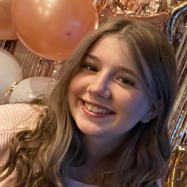 Baby-sitter in Severn Bridge: Marnie