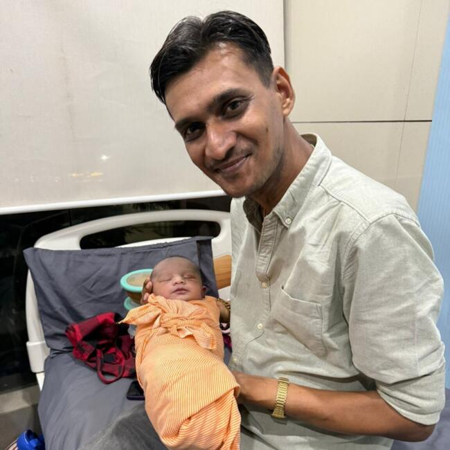 Babysitting job in Mumbai: Viral