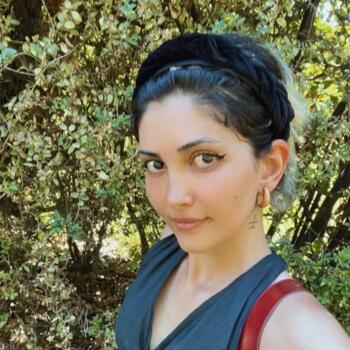 Babysitter Milan: Mira