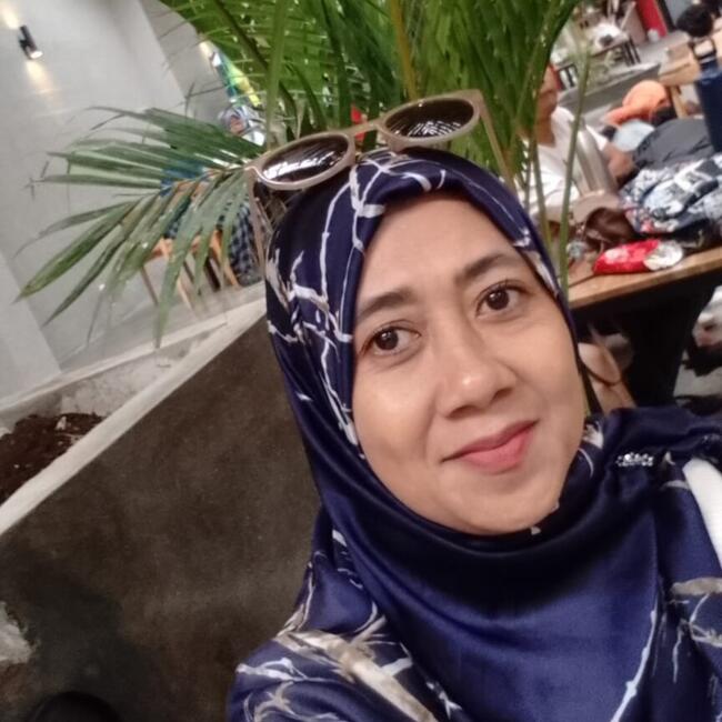 Babysitter in Bandung: Dian