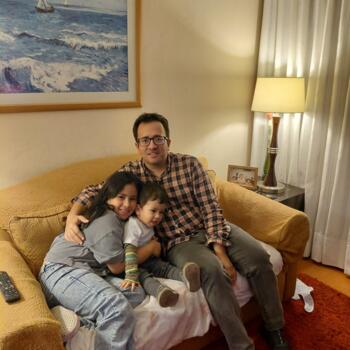 Parent Macul: Carlos