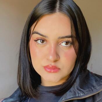 Babysitter in Maringá: Joyce