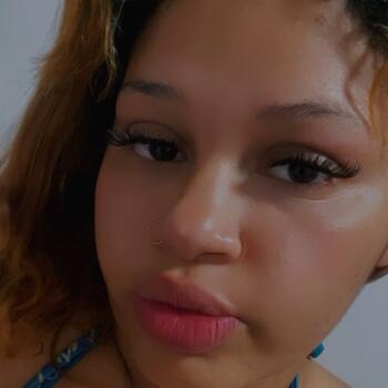 Babá Aparecida de Goiânia: Rosana